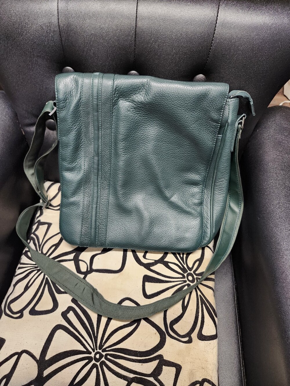 Kristyx Genuine Leather Green Leather Crossbody Messenger Bag